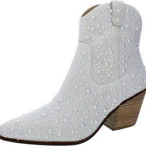 Betsey Johnson Women's Diva Cowboy Western Boots, size 7